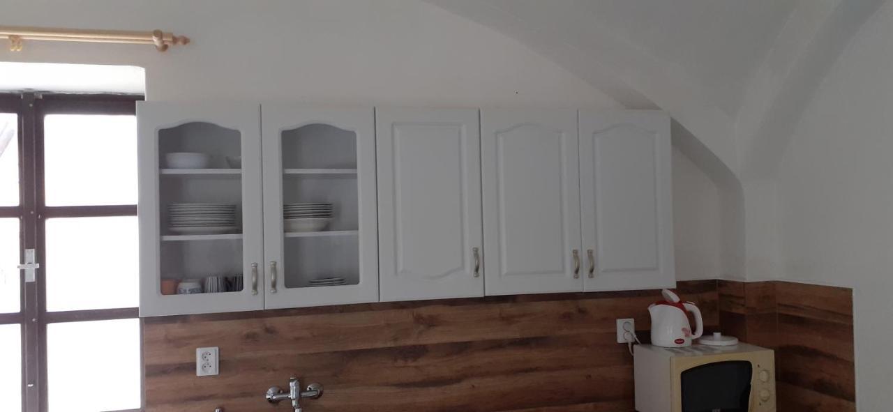 Farma Macas Villa Lázně Bohdaneč Buitenkant foto